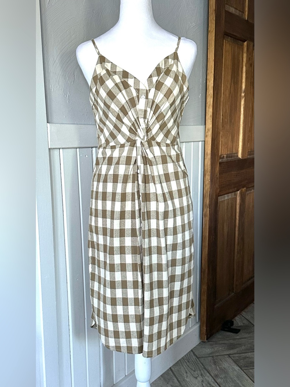 Six Crisp Days Gingham Midi Dress Khaki Green and Cream Check Tie Front Sz M